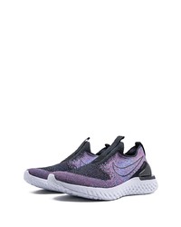 violette Sportschuhe von Nike