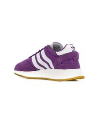 violette Sportschuhe von adidas