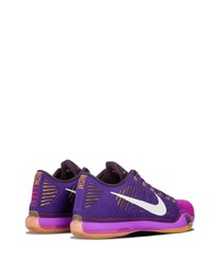 violette Sportschuhe von Nike