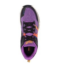 violette Sportschuhe von New Balance