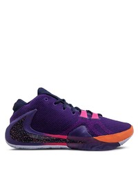 violette Sportschuhe von Nike