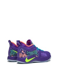 violette Sportschuhe von Nike