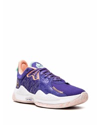 violette Sportschuhe von Nike