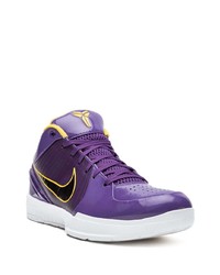 violette Sportschuhe von Nike