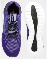 violette Turnschuhe von adidas