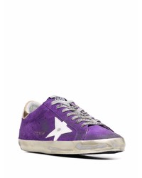 violette Wildleder niedrige Sneakers von Golden Goose