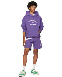 violetter bedruckter Pullover mit einem Kapuze von Sporty & Rich