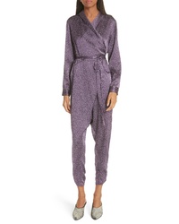 violetter Jumpsuit mit Rüschen