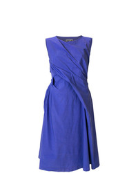 violettes ausgestelltes Kleid von Hache