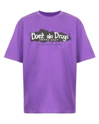 violettes bedrucktes T-Shirt mit einem Rundhalsausschnitt von Chinatown Market