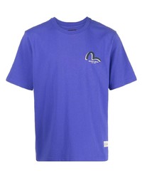 violettes bedrucktes T-Shirt mit einem Rundhalsausschnitt von Evisu