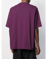 violettes bedrucktes T-Shirt mit einem Rundhalsausschnitt von Marcelo Burlon County of Milan