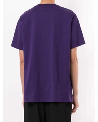 violettes bedrucktes T-Shirt mit einem Rundhalsausschnitt von Givenchy