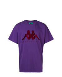violettes bedrucktes T-Shirt mit einem Rundhalsausschnitt von Kappa