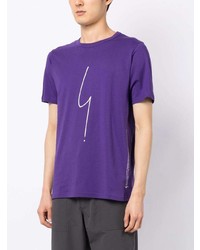 violettes bedrucktes T-Shirt mit einem Rundhalsausschnitt von agnès b.