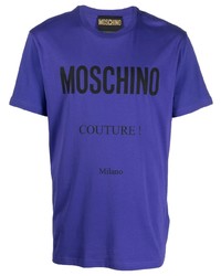violettes bedrucktes T-Shirt mit einem Rundhalsausschnitt von Moschino