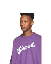 violettes bedrucktes T-Shirt mit einem Rundhalsausschnitt von Vetements