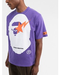 violettes bedrucktes T-Shirt mit einem Rundhalsausschnitt von Heron Preston