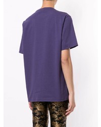 violettes besticktes T-Shirt mit einem Rundhalsausschnitt von Doublet