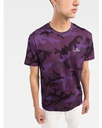 violettes Camouflage T-Shirt mit einem Rundhalsausschnitt von Valentino