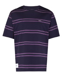 violettes horizontal gestreiftes T-Shirt mit einem Rundhalsausschnitt von WTAPS