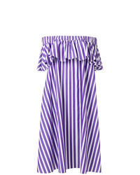 violettes schulterfreies Kleid