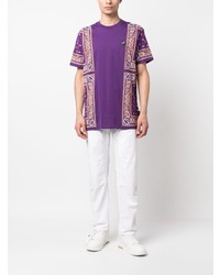 violettes T-Shirt mit einem Rundhalsausschnitt mit Paisley-Muster von Philipp Plein