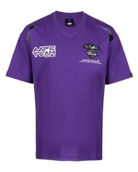 violettes T-Shirt mit einem Rundhalsausschnitt von AAPE BY A BATHING APE