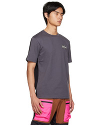 violettes T-Shirt mit einem Rundhalsausschnitt von Li-Ning