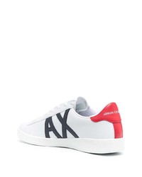 weiße bedruckte Leder niedrige Sneakers von Armani Exchange