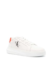 weiße bedruckte Leder niedrige Sneakers von Calvin Klein