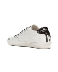 weiße bedruckte Leder niedrige Sneakers von Leather Crown