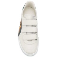 weiße bedruckte Leder niedrige Sneakers von Gucci