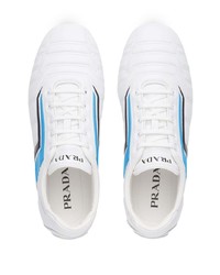 weiße bedruckte Leder niedrige Sneakers von Prada