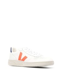 weiße bedruckte Leder niedrige Sneakers von Veja