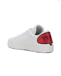 weiße bedruckte Leder niedrige Sneakers von Prada