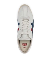 weiße bedruckte Leder niedrige Sneakers von Onitsuka Tiger