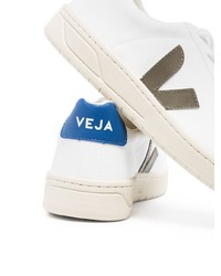 weiße bedruckte Leder niedrige Sneakers von Veja