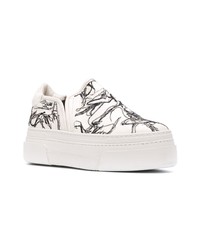 weiße bedruckte Slip-On Sneakers von AGL