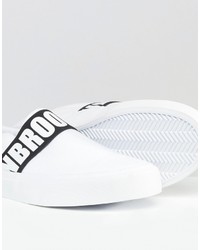 weiße bedruckte Slip-On Sneakers von Asos