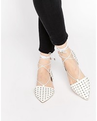 weiße beschlagene Ballerinas von Asos