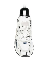 weiße beschlagene hohe Sneakers aus Leder von Valentino
