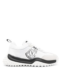 weiße beschlagene niedrige Sneakers von VERSACE JEANS COUTURE
