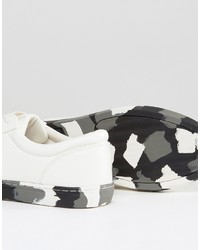 weiße Camouflage Turnschuhe von Asos