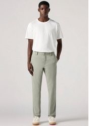 weiße Chinohose von Levi's