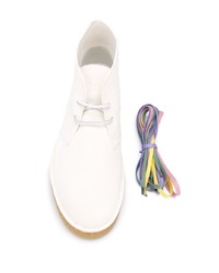 weiße Chukka-Stiefel aus Leder von Clarks Originals