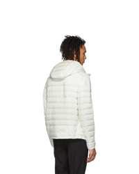 weiße Daunenjacke von Moncler