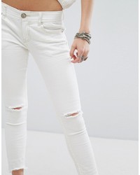weiße enge Jeans mit Destroyed-Effekten von Free People