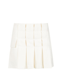weiße Shorts mit Falten von Andrea Bogosian