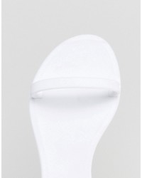 weiße flache Sandalen von Asos
